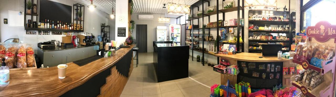 פירגדיקיה Hotel Elena מראה חיצוני תמונה