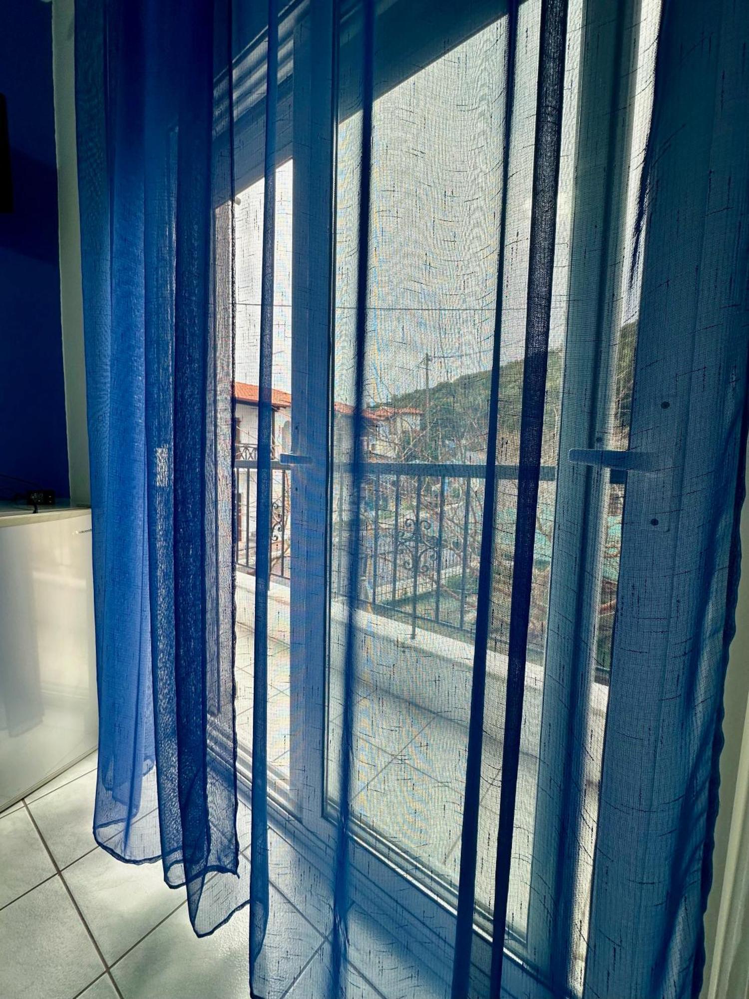 פירגדיקיה Hotel Elena מראה חיצוני תמונה