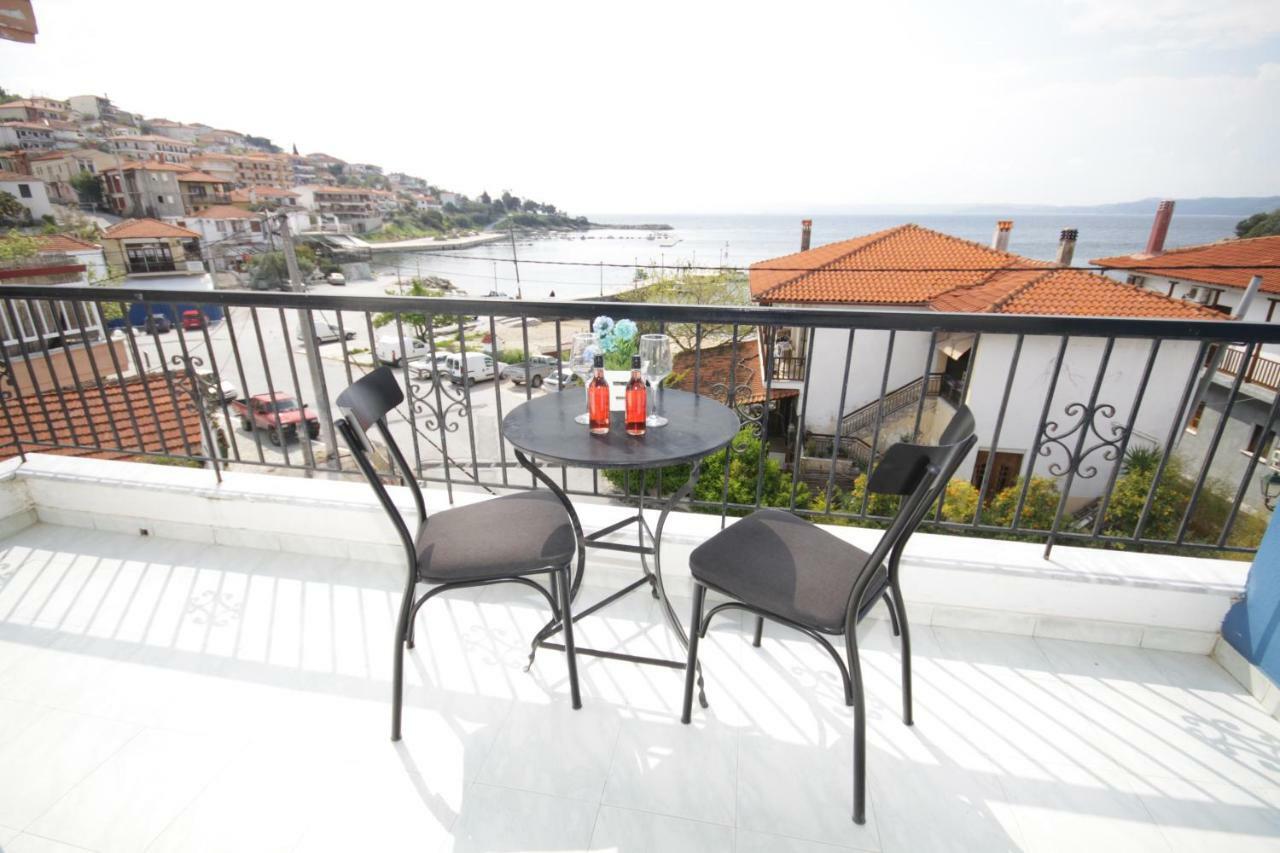 פירגדיקיה Hotel Elena מראה חיצוני תמונה