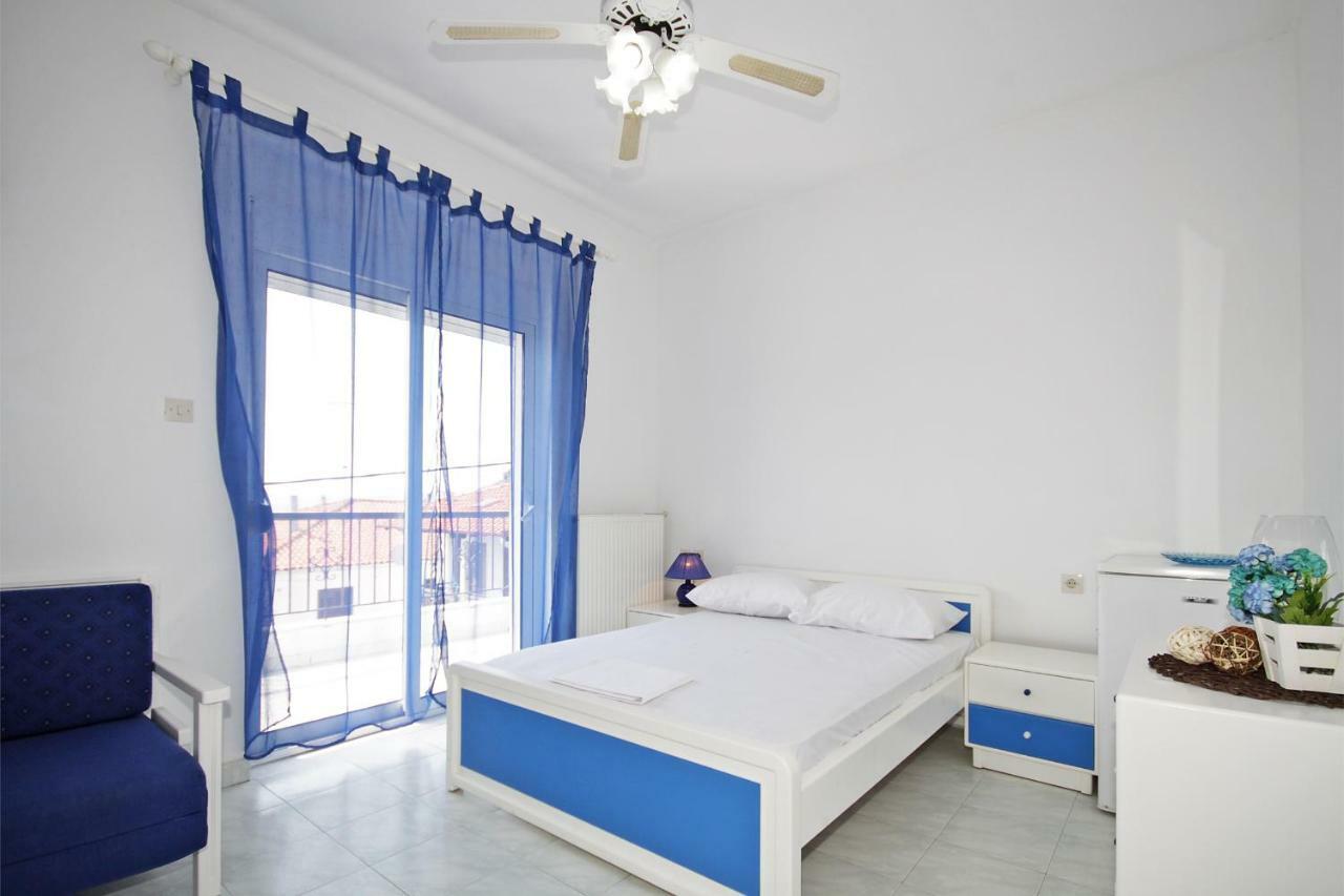 פירגדיקיה Hotel Elena מראה חיצוני תמונה